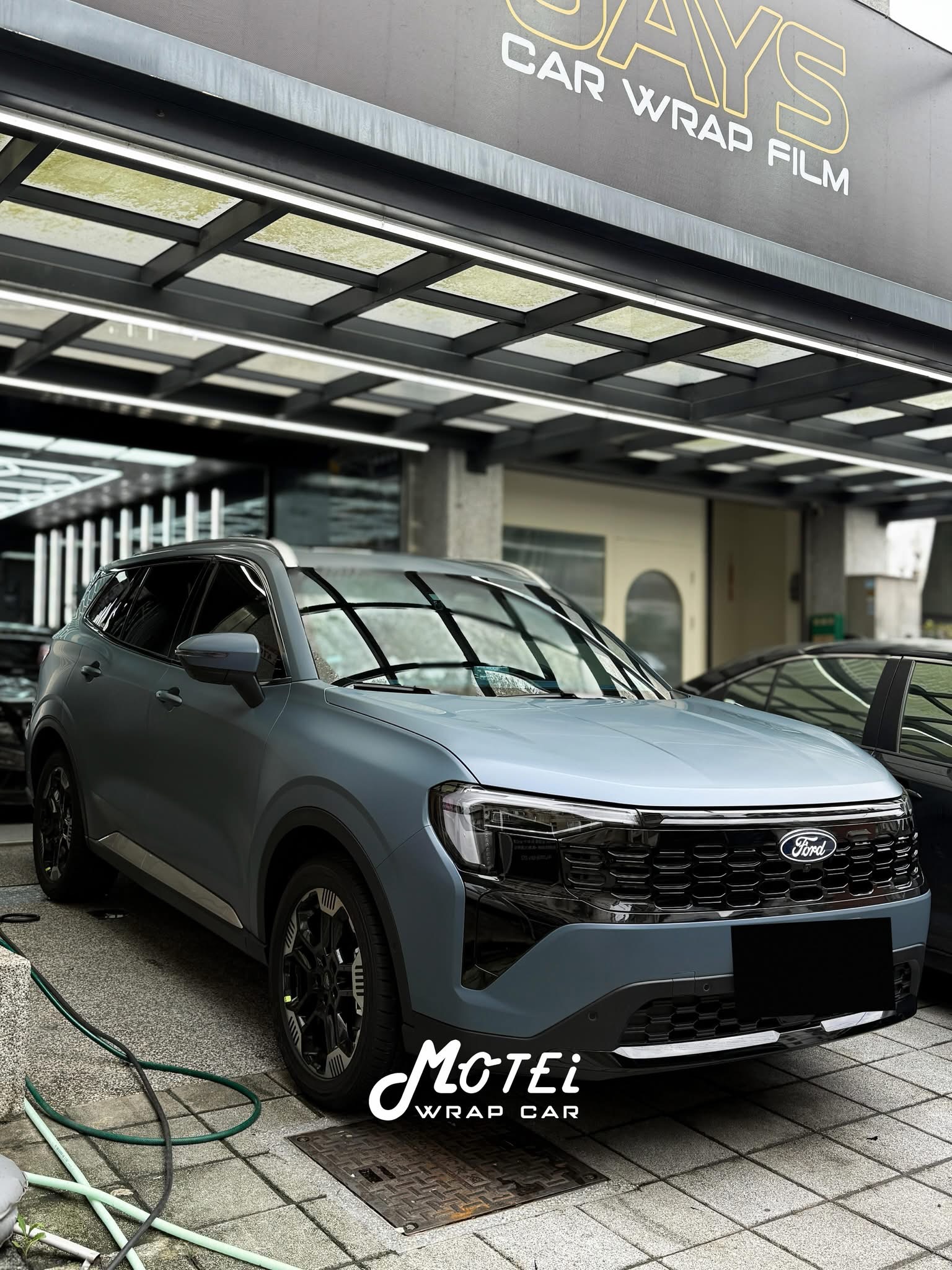 幻紫 SUV